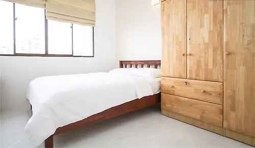 Home Suites - Batu Feringghi Танджунг-Бунга Малайзия